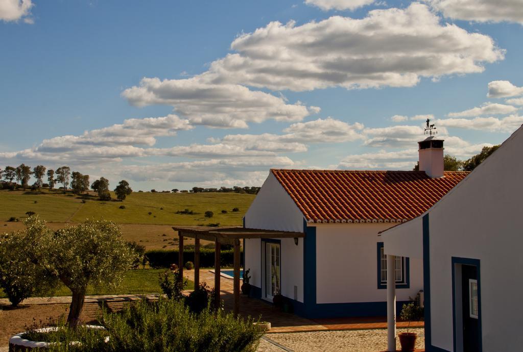 O Monte Do Alhinho - Turismo Rural Monte Costa Exterior foto